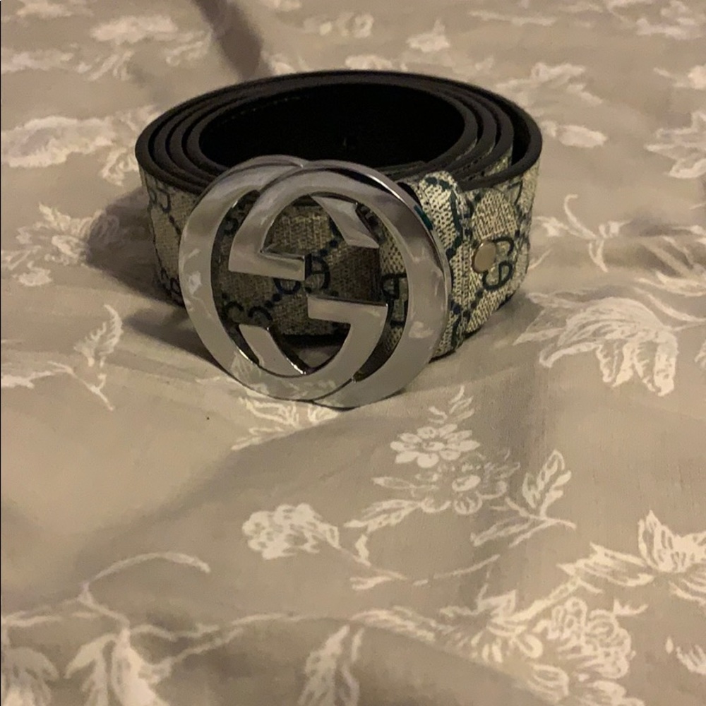 Gucci belt